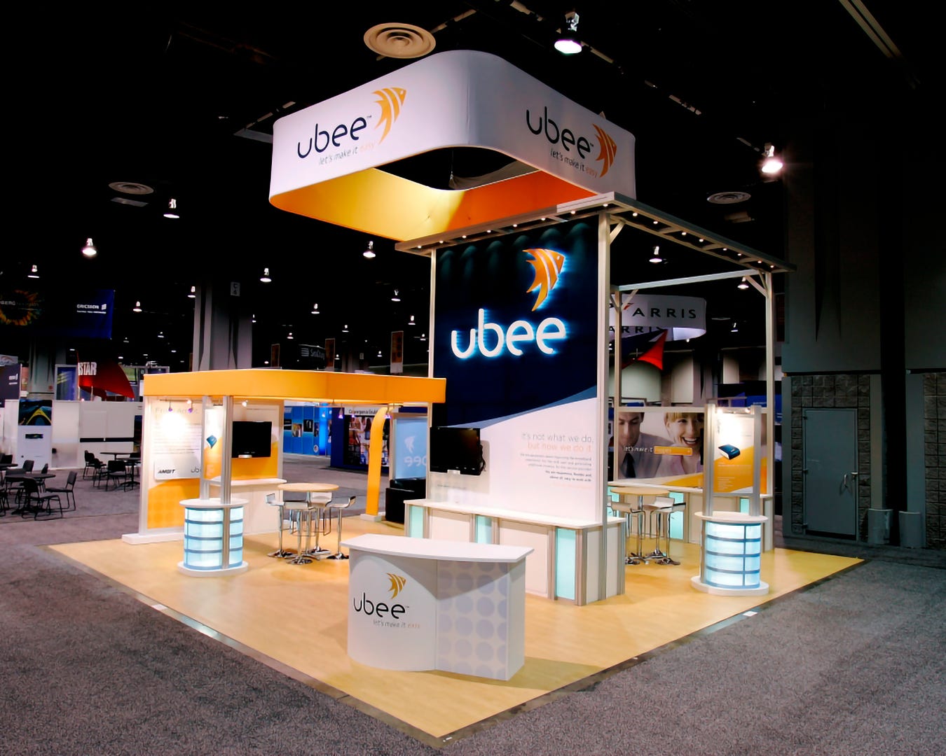 Ambit/Ubee 30x30 Island